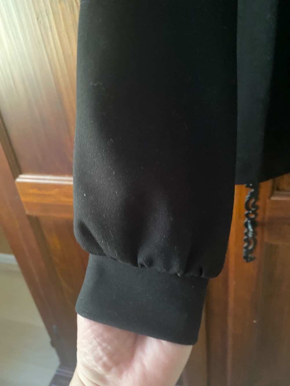 Talbots Black V-neckline Collared Blouse - Medium - Picture 9 of 16
